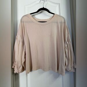 NWOT Free People Peach/Tan 3/4" Sleeve Decorative Sleeve Size s/p
